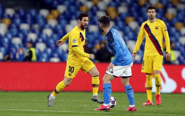 国王杯赛程吃紧，那不勒斯窗口期临场应变，管理层满意，控场能力受关注