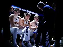 丹佛掘金迎NBA常规赛关键赛，今晨刷新队史纪录，话题不断，球队文化再被提及